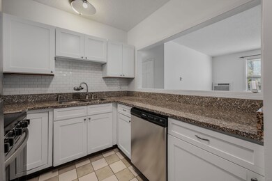 111 Niles Hill Rd unit B, New London, CT 06320 - photo 2