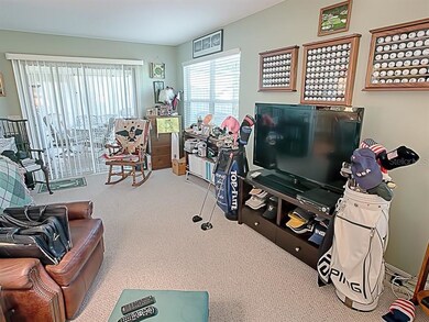 Sliding door access to the lanai from the Family R