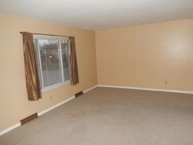 5426 Teakwood Ct, Columbus, OH 43229 - photo 7