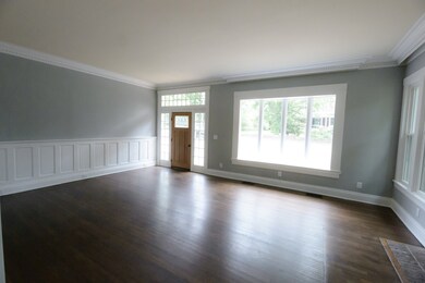 309 E Franklin St, Shelbyville, TN 37160 - photo 3