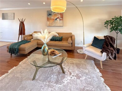 2662 E 2nd St unit F3, Long Beach, CA 90803 - photo 2