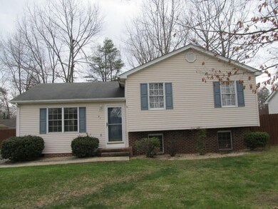 91 Canton Ln, Stuarts Draft, VA 24477 - photo 2