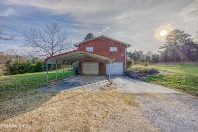 8525 Pleasant Hill Rd, Knoxville, TN 37924 - photo 3