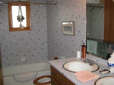 665 Diamond Ave, Indiana, PA 15701 - photo 7