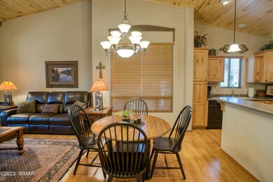 007_Dining Area