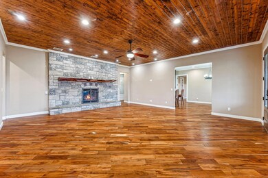 2425 County Road 389, Stephenville, TX 76401 - photo 7