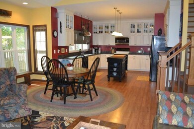 1272 Greenfield Ct, Locust Grove, VA 22508 - photo 6