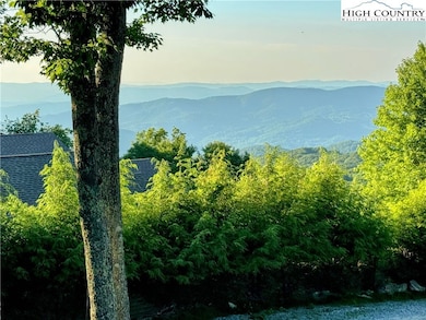 Stunning Mountain View - Great Place for Morning C