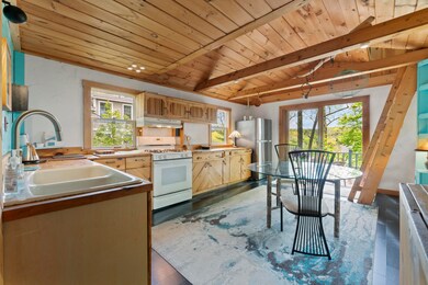 48 Oak St, Boothbay Harbor, ME 04538 - photo 4