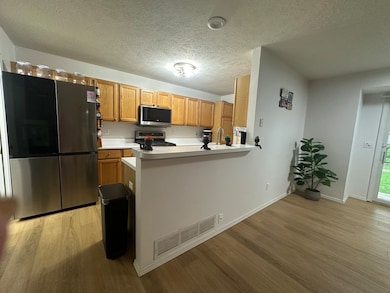 311 S Towanda Ave unit 1, Normal, IL 61761 - photo 5