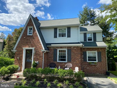 9 Hampton Rd, Haddon Township, NJ 08108 - photo 2