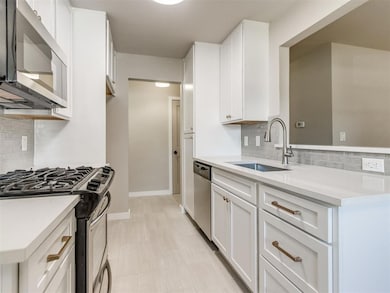 1710 Ronald St, Yukon, OK 73099 - photo 3