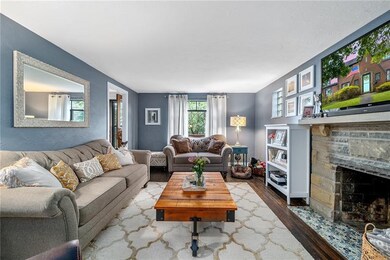 Such a great living room!
