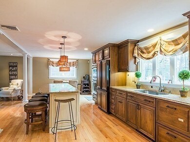 165 Lura Ln, Waltham, MA 02451 - photo 7