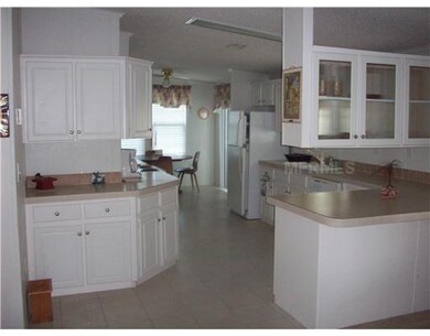 48 Windmill Blvd unit 126O, Punta Gorda, FL 33950 - photo 5