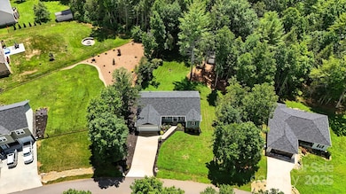 1739 Plantation Loop, Morganton, NC 28655 - photo 3