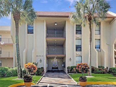 7750 W Mcnab Rd unit 114, Tamarac, FL 33321 - photo 3