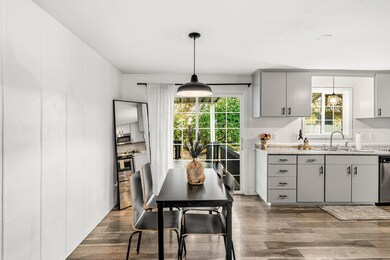 775 Garfield St, Medford, OR 97501 - photo 5