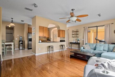 living / kitchen
