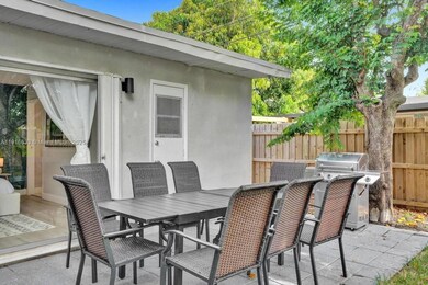 1573 NE 30th Ct, Pompano Beach, FL 33064 - photo 4