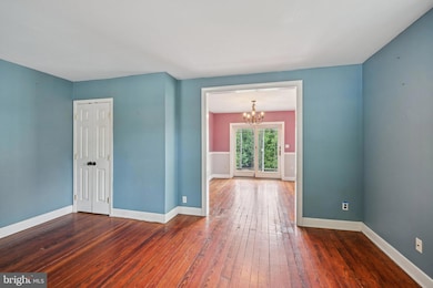 20 W Waverly Rd, Glenside, PA 19038 - photo 4