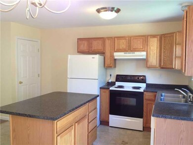 1434 Ohio St unit 4, Bangor, ME 04401 - photo 5