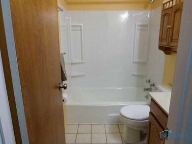 5403 310th St, Toledo, OH 43611 - photo 6