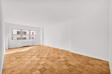 27 E. 65th St. unit 6E, New York, NY 10065 - photo 5