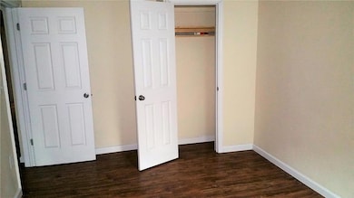 1116 Metcalf Ave, Bronx, NY 10472 - photo 4