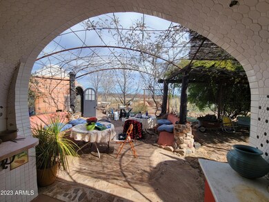 7581 N Avenida Del Sol