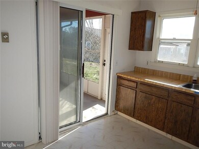 14 Hummingbird Ln, Whiting, NJ 08759 - photo 4