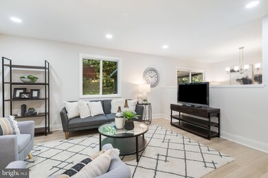 2447 Harpoon Dr, Stafford, VA 22554 - photo 2