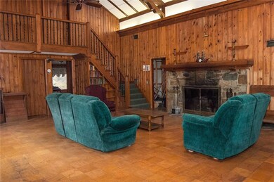 unlisted-address, Smithfield, RI 02917 - photo 7