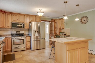 95 Woodburn Dr, Methuen, MA 01844 - photo 6