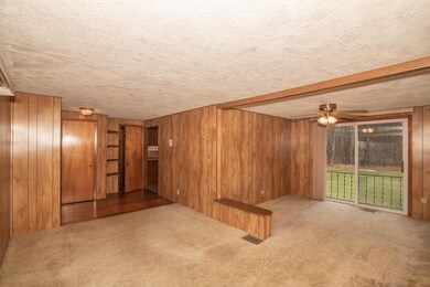 347 Hackett Hill Rd, Hooksett, NH 03106 - photo 5