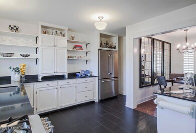Kitchen 4