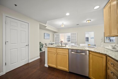 515 Gregory Ave unit 1, Weehawken, NJ 07086 - photo 7