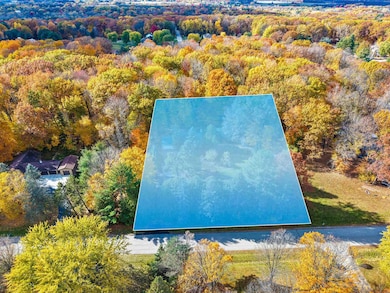 3683 Austrian Ln, Suamico, WI 54313 - photo 4