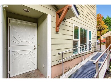 700 Barton Ave unit 1, Gladstone, OR 97027 - photo 5