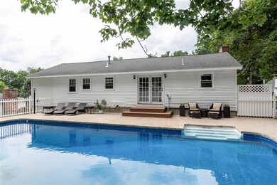 12 Candia St, Nashua, NH 03063 - photo 2