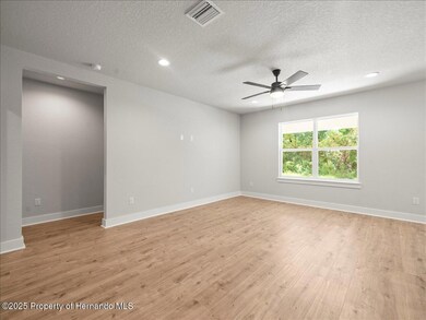 14438 Chimney Swift Rd, Weeki Wachee, FL 34614 - photo 4