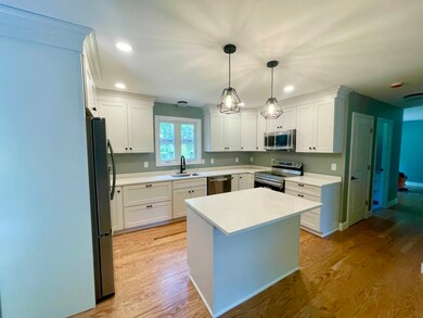 14 Farmer Rd, Hooksett, NH 03106 - photo 3