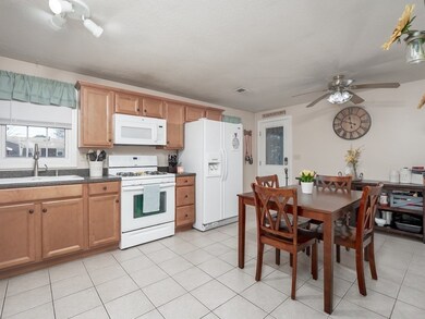 4 Parker Dr, Wareham, MA 02571 - photo 7