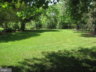 25445 Point Lookout Rd, Leonardtown, MD 20650 - photo 4