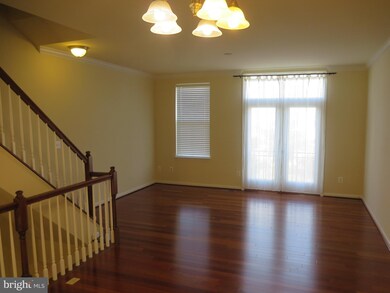 16762 Blackjack Oak Ln, Woodbridge, VA 22191 - photo 6