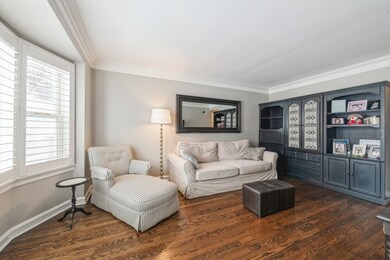 1331 Briar Ct, Des Plaines, IL 60018 - photo 2