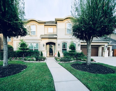 Front of the house 3.