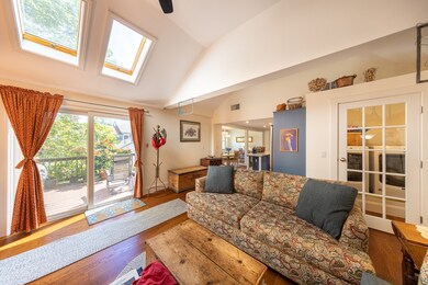 51 William St unit 2, Fairhaven, MA 02719 - photo 7