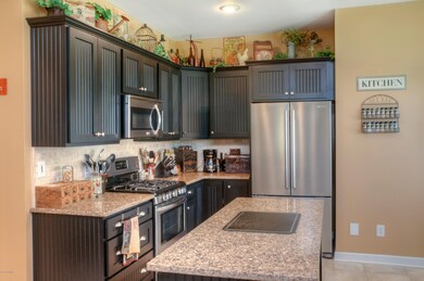 7024 Bloomsbury Ct SW-print-005-12-Kitch