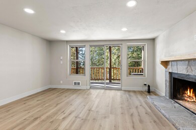 05 - Ski-In-Out - Snowflake Condo Unit 1